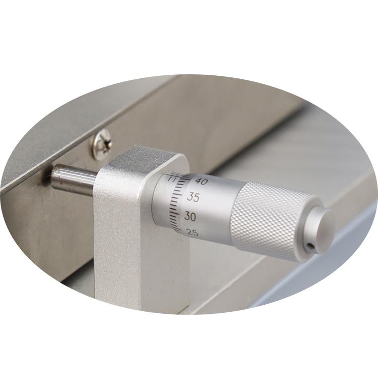 Mikrometer für ic reballing machine.jpg Micrometer for ic reballing machine.jpg