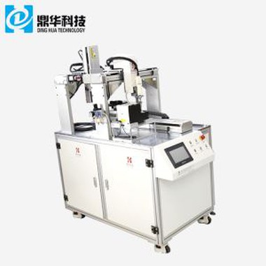 4-Achsen-Schraubmaschine